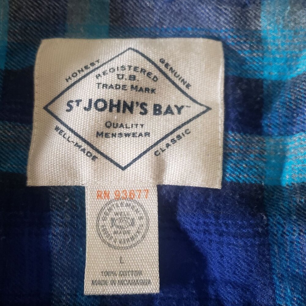St Johns Bay Mens Plaid Button Down Shirt Size L Casual Blue Long Sleeve - Picture 7 of 7